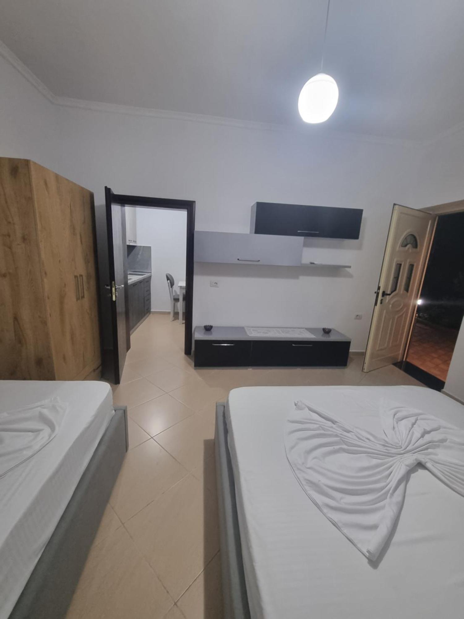 Vila Megi-Rent Room Vlore Room photo